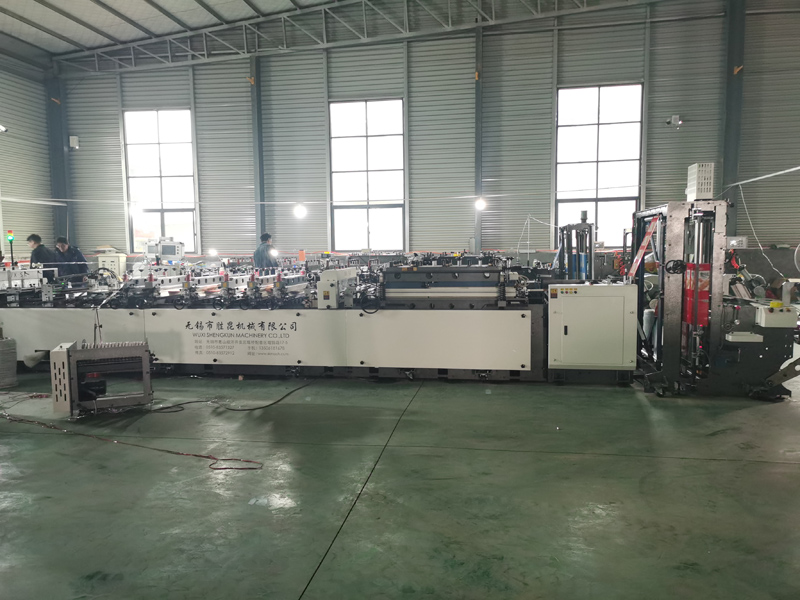 盛軍編織袋：成品車(chē)間